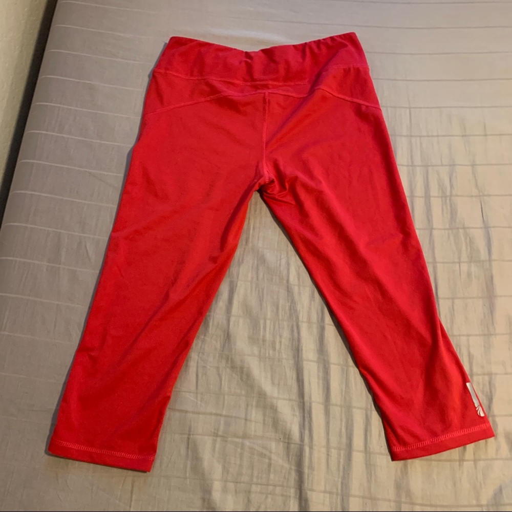 MARIKA TEK capri leggings